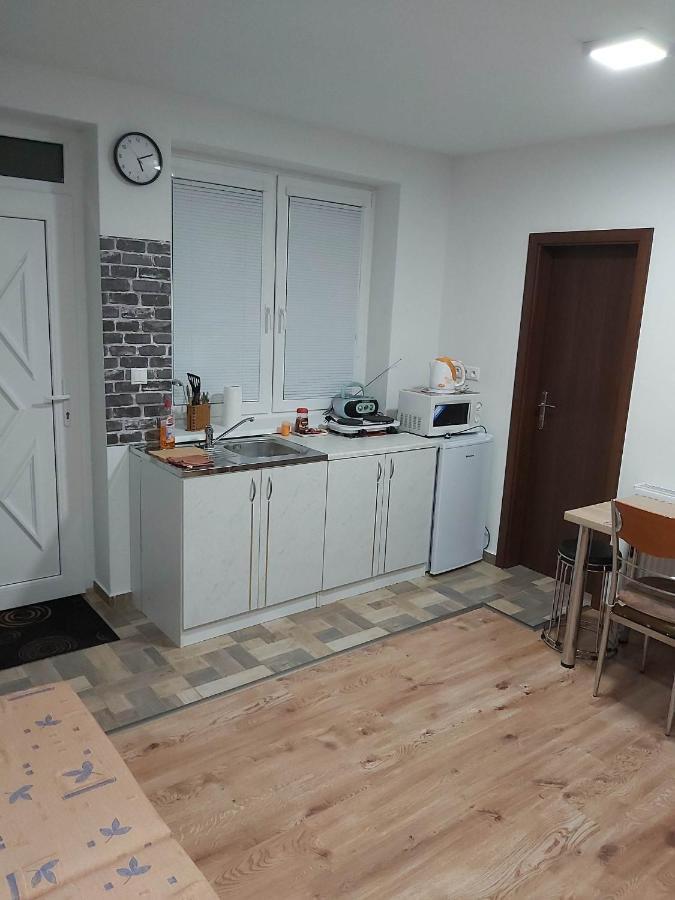 Bekivi Apartmany Dunajská Streda Exterior foto