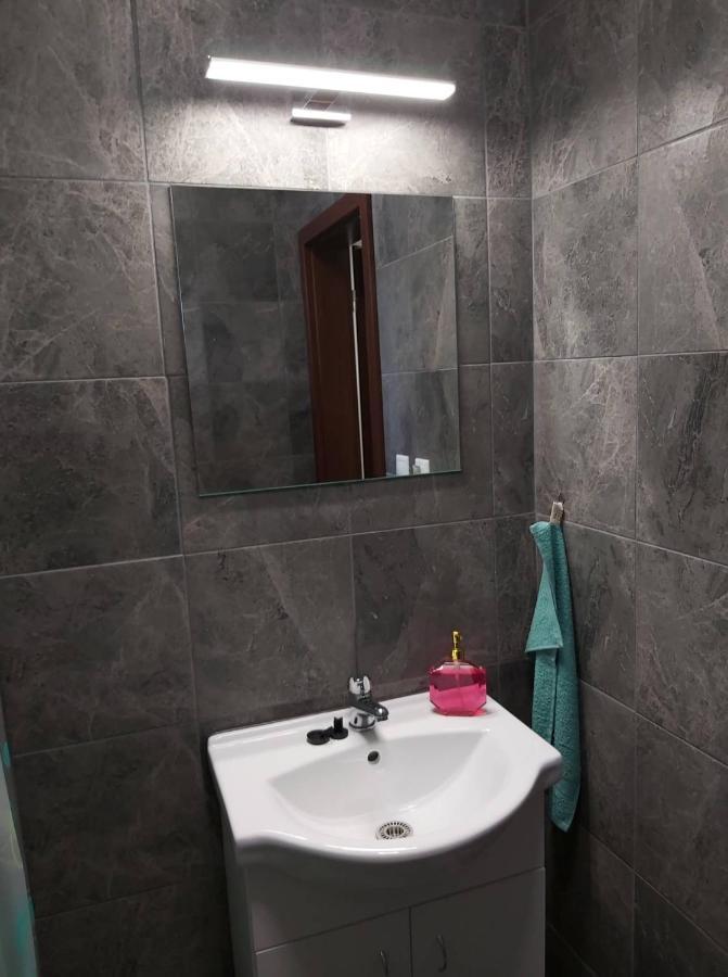 Bekivi Apartmany Dunajská Streda Exterior foto